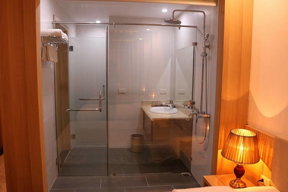 Ha Huy Hotel Ha Tinh Exterior photo